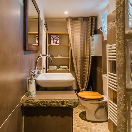 Les Peupliers Apartment *